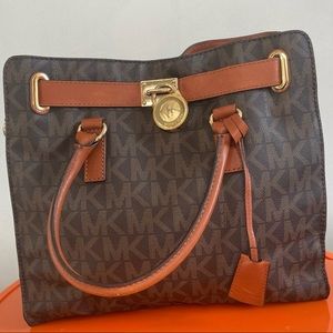 Michael Kors | Hamilton Signature Handbag